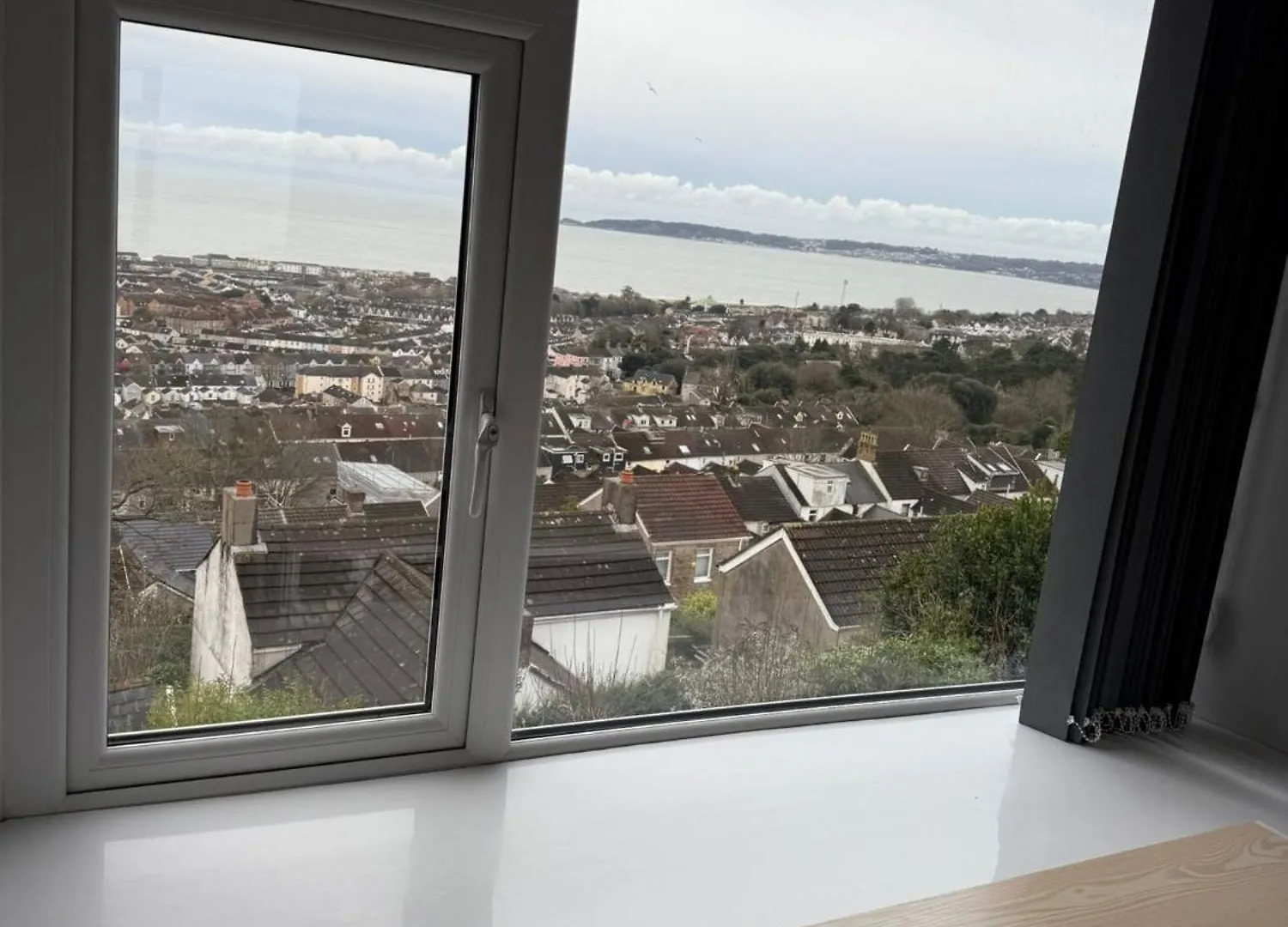 Guest house Luxury Room With Sea Views And Modern Conveniences Swansea